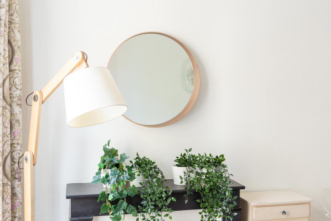 Appartement Cosy Chaleureux Proche Paris - Defense Suresnes Kültér fotó